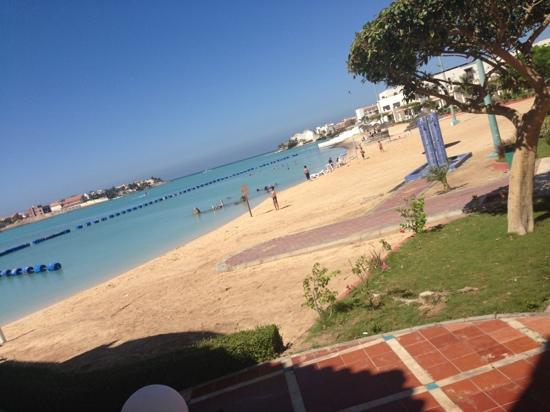 Durrah Beach Resort